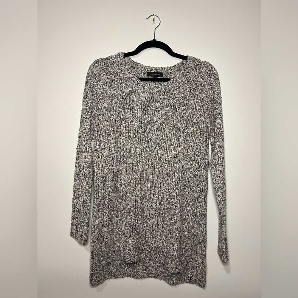 Ann Taylor Marbled Gray Knit Tunic Sweater